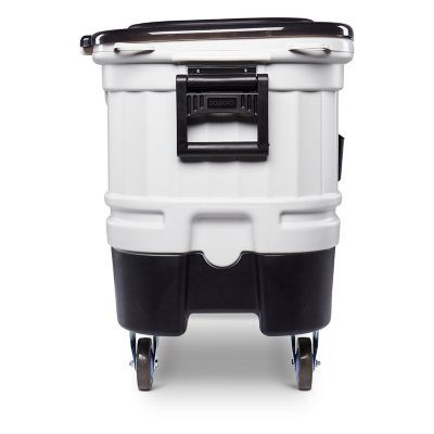 Igloo 125 Quart Party Bar Cooler