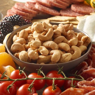 Member's Mark Roasted Whole Cashews with Sea Salt, 33 oz.