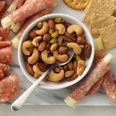 Member's Mark Deluxe Mixed Nuts with Sea Salt, 34 oz.