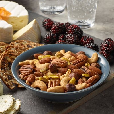 Member's Mark Unsalted Deluxe Mixed Nuts, 34 oz.