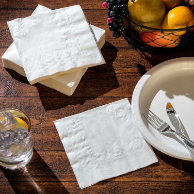 Member's Mark Premium White 2-Ply Napkins, 13" x 12.7" 110/pk., 6 pk