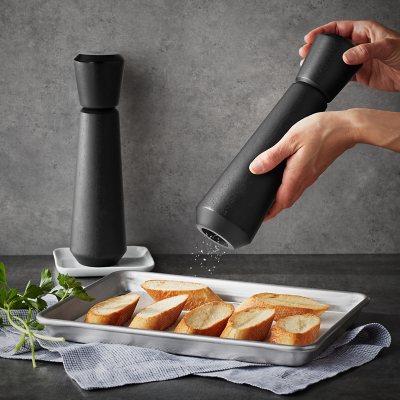 Member's Mark Acacia Salt and Pepper Mill Set, Assorted Colors