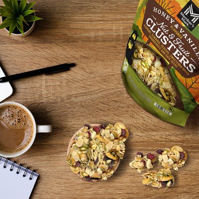 Member's Mark Honey Vanilla Nut and Fruit Clusters, 24 oz.