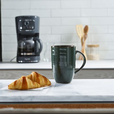 Member's Mark Colombian Classic Medium-Dark Roast Ground Coffee, 40 oz.