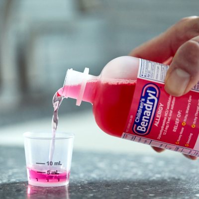 Children's Benadryl Antihistamine Allergy Liquid, Cherry 8 fl. oz., 2 pk.