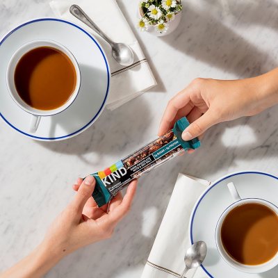 KIND Snack Bars Variety Pack, Dark Chocolate Nuts & Sea Salt and Peanut Butter Dark Chocolate 18 ct.