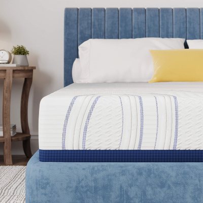 Serta SleepToGo 12" Firm Gel Memory Foam Mattress