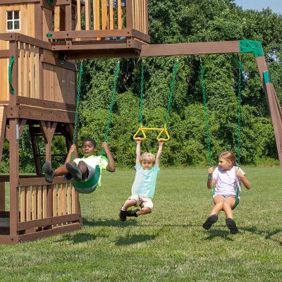 Backyard Discovery Skyfort II Cedar Swing Set/PlaySet