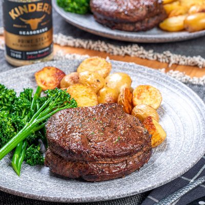 Kinder's Prime Steak with Black Garlic and Truffle Seasoning 7.9 oz.