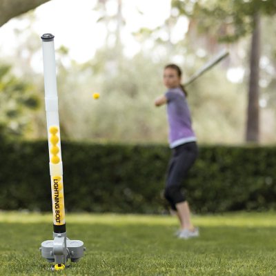 SKLZ Lightning Bolt Pro Automatic Pitching Machine