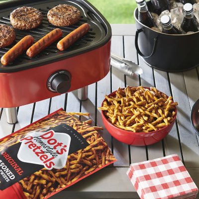 Dot's Homestyle Pretzels Original Seasoned Pretzel Twists, 35 oz.