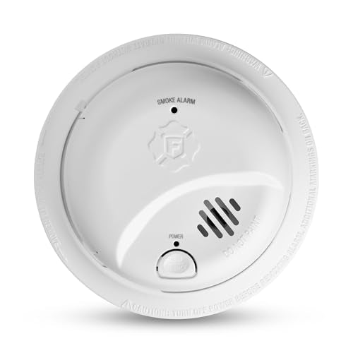 First Alert SMI100, Battery-Operated Smoke Alarm, 3-Pack