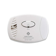 First Alert Carbon Monoxide Detector, Plug-In Alarm with Battery Backup, CO605, White, 1-Pack