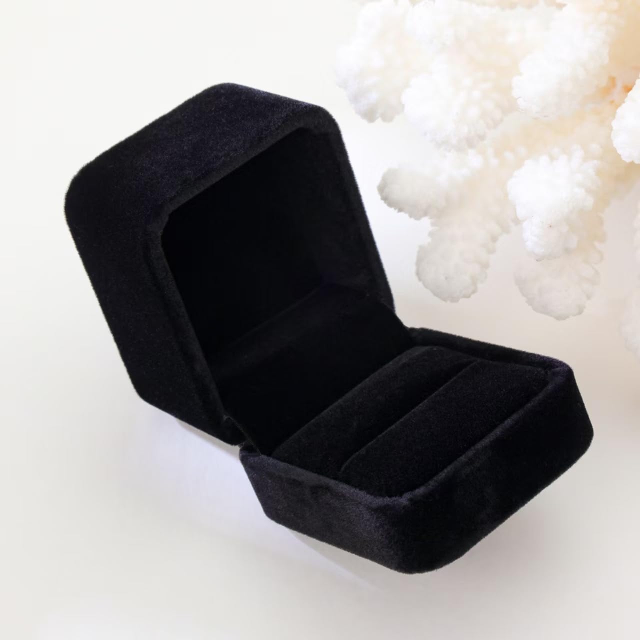 Niche-Finds Black Fancy Ring Box Jewelry Box Ring box - Genuine Velvet