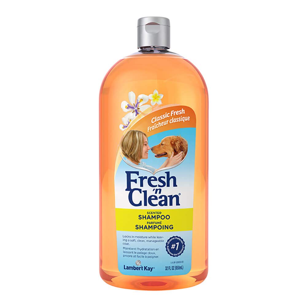Pet-Ag Fresh ’n Clean Scented Shampoo, Classic Fresh Scent - 18 oz - Moisturizes with Vitamin E & Aloe Vera - Strengthens & Repairs Coats - Soap Free