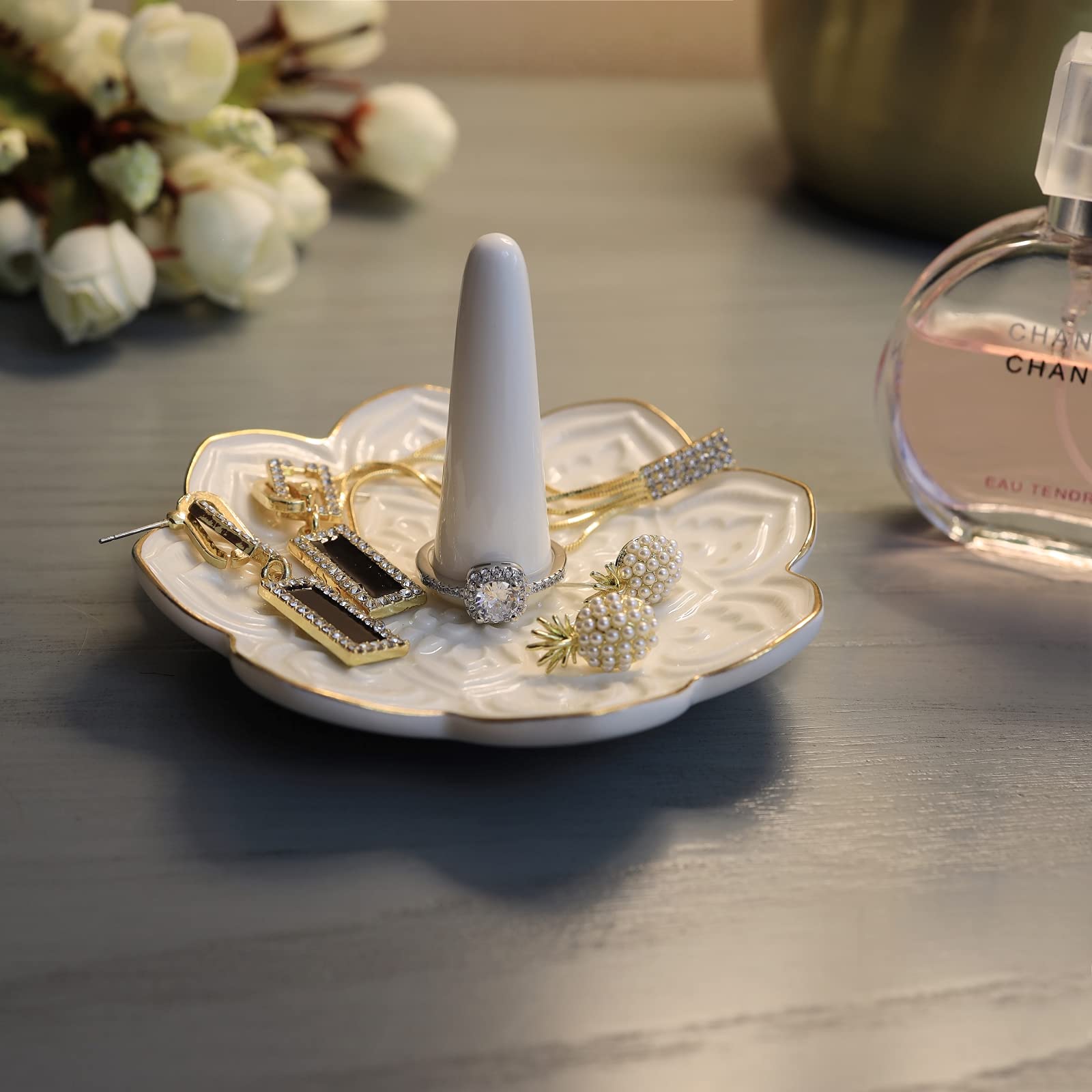 RUIMIC Ceramic White Mandala Jewelry Holder Decorative Ring Holder/Trinket Tray Valentine Engagement Wedding Birthday Gifts for Women Her