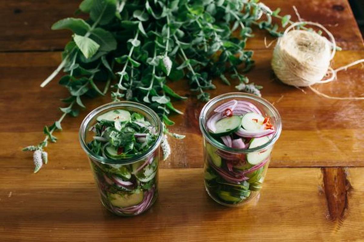 Weck Canning Jars 743 - Weck Mold Jars made of Transparent Glass - Eco-Friendly Canning Jar - Storage for Food with Air Tight Seal and Lid - 3/4 Liter Tall Jars Set - Set of 2 Jars