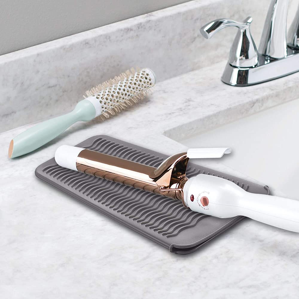 Heat Resistant Mat for Hair Tools, Silicone Heat Mat & Holder for Curling Iron, Professional Portable Travel Flat Iron Mat Pad Pouch Case Cover for Countertop