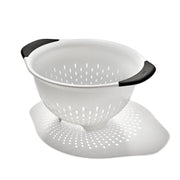 OXO Good Grips 3 QT Plastic Colander
