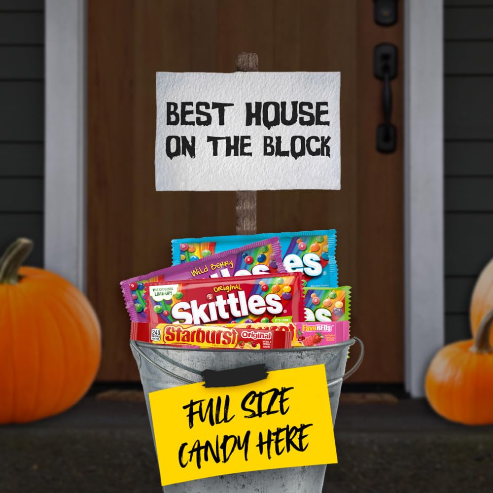 SKITTLES & STARBURST Assorted Candy Variety Pack for Holidays, Candy Assortment, Party Favors, 62.79 oz (30 Count) Bulk Box
