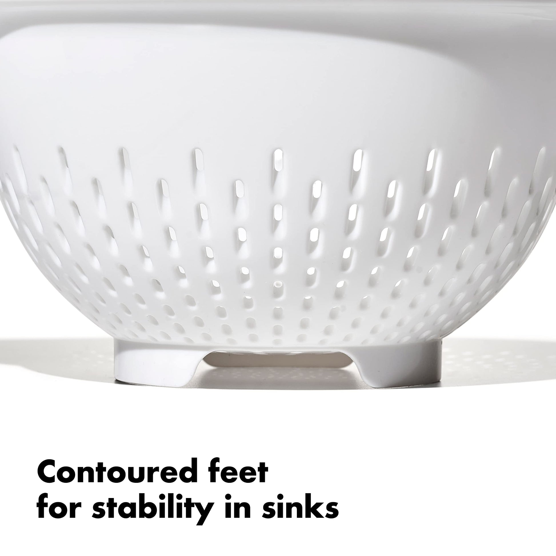 OXO Good Grips 3 QT Plastic Colander