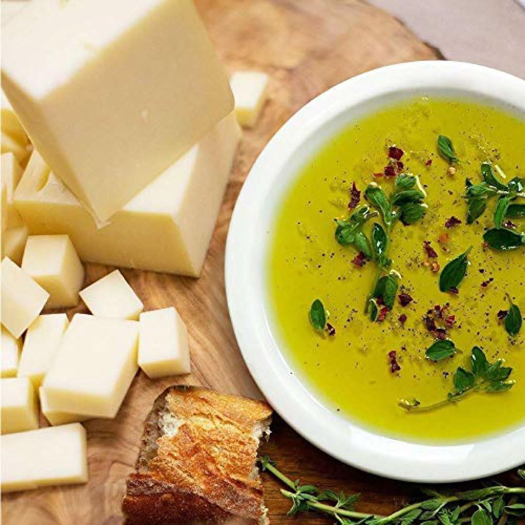 Partanna Robust Extra Virgin Olive Oil - Premium Castelvetrano Oil - Harvested in Sicily - Pure Authentic Italian - Monovarietal - Rich in Flavor - First Cold Pressed - 101 fl oz (3 L) Tin