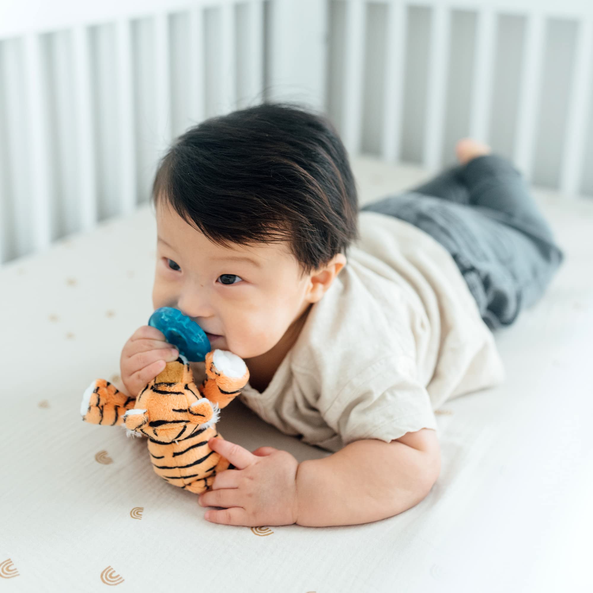 WubbaNub Infant Pacifier - Tiger