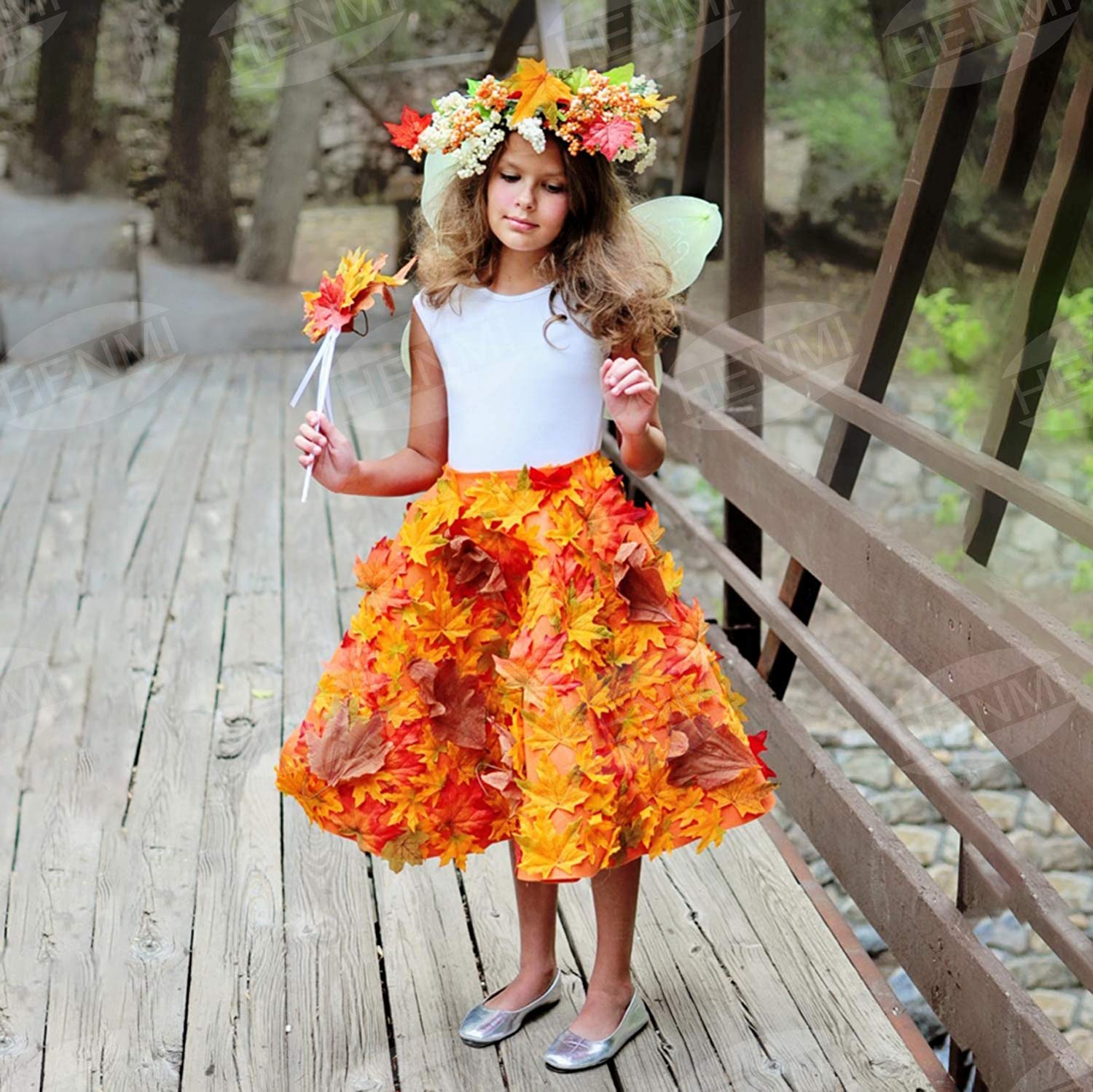 HENMI 500PCS Artificial Maple Leaves 5 Assorted Mixed Fake Fall Maple Leaf Lifelike Looking Silk Autumn Leaf Garland for Halloween Fall Decor Party Festival Thanksgiving Table Decorations…