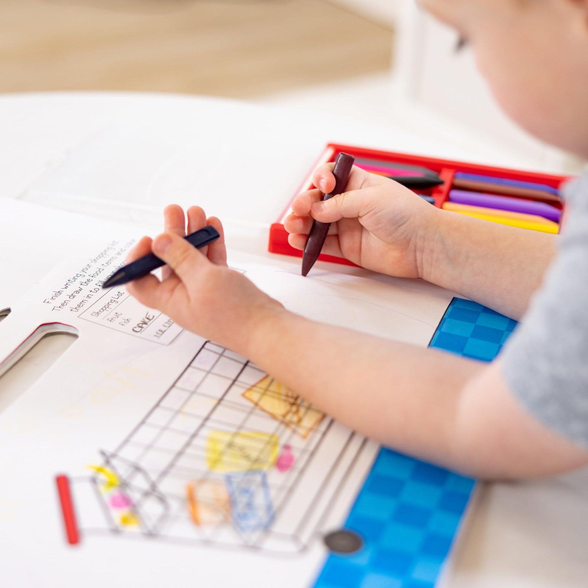 Melissa & Doug Poke-a-Dot! Who’s in the Ocean? Interactive Children's Board Book with Buttons to Pop, Educational Sensory Toy for Toddlers & Preschoolers Ages 3+ - FSC Certified