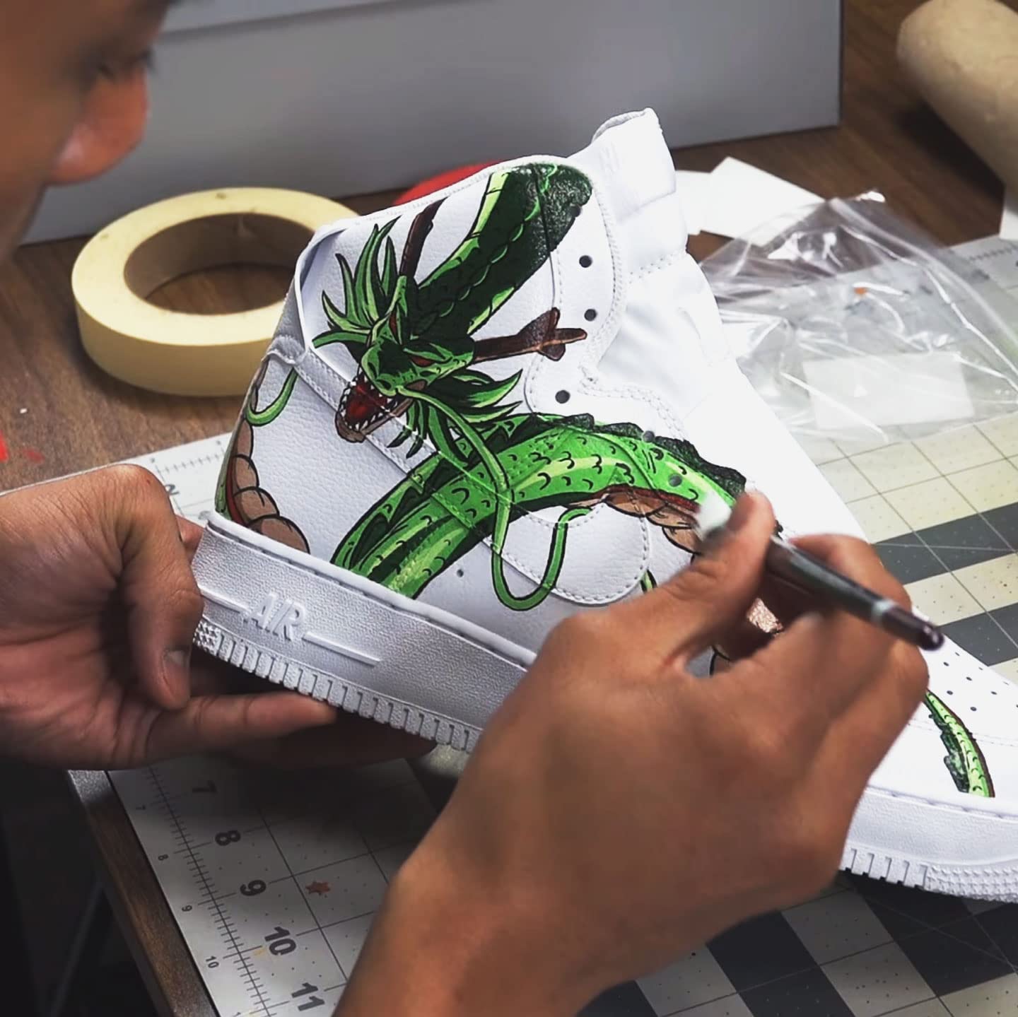 Angelus Matte Acrylic Finisher – Flexible Clear Coat for Leather Shoes, Bags, Jackets & Accessories, Matte Finish for Leather Craft & Restoration. No. 620-4 fl oz