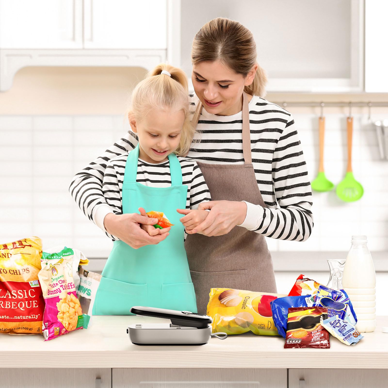 ODSD 2 in 1 Mini Bag Sealer - Heat Seal & Cutter with Lanyard, Portable Handheld Chip Bag Sealer for Snacks, Candies & Food Storage (Batteries Included)