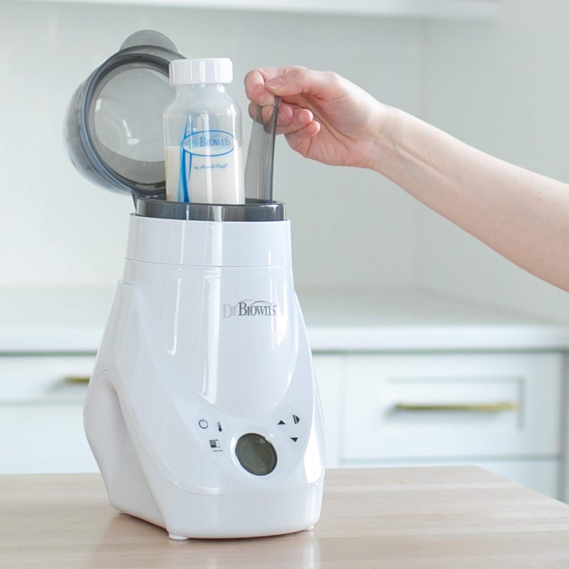 Dr. Brown's Narrow Storage/Travel Caps for Anti-colic Options+ Baby Bottles, fits 8 oz/250 mL and 4 oz/120mL, BPA-Free, 3-Pack