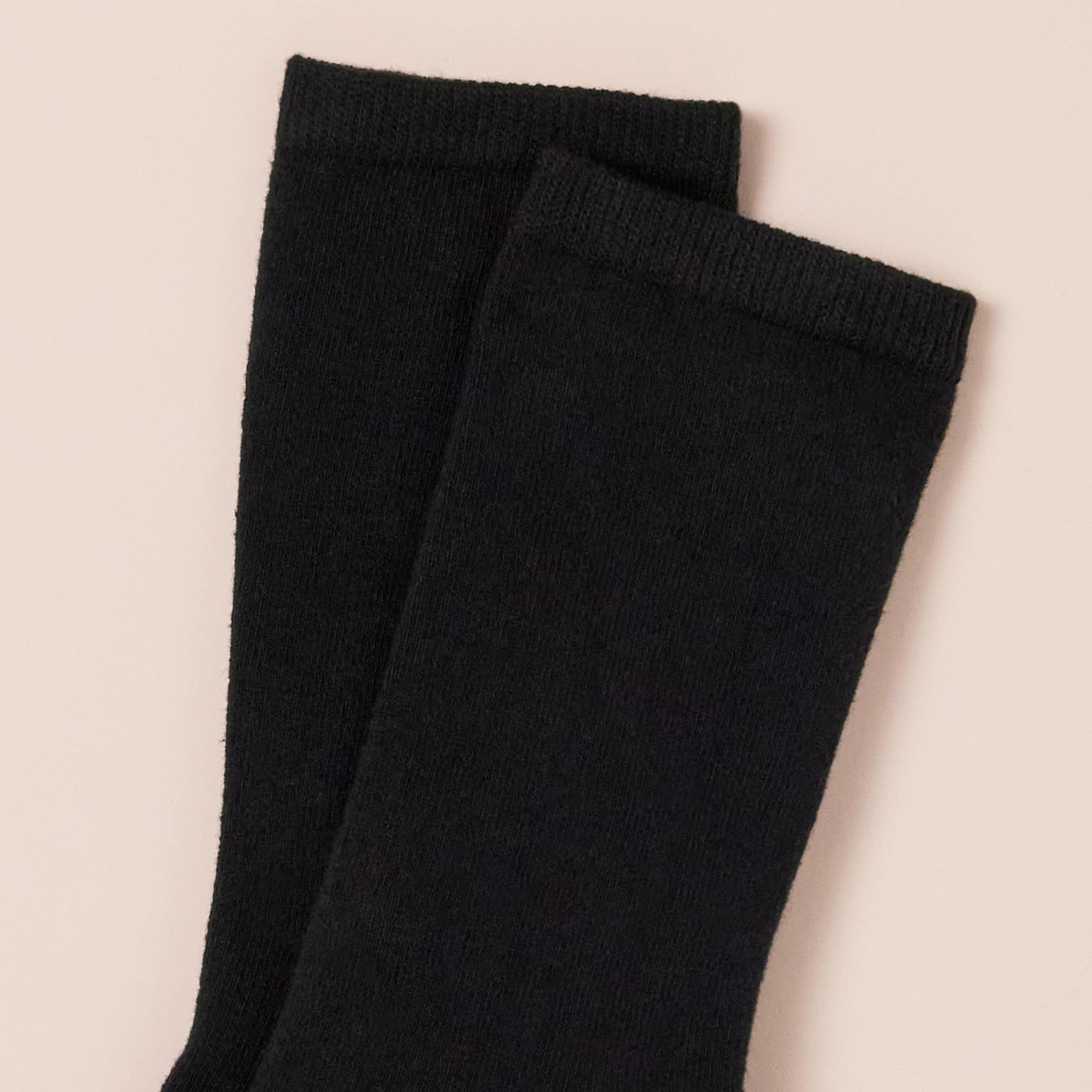 Amazon Essentials Women's Crew Socks, Cotton, 6 Pairs, Black, 6-9