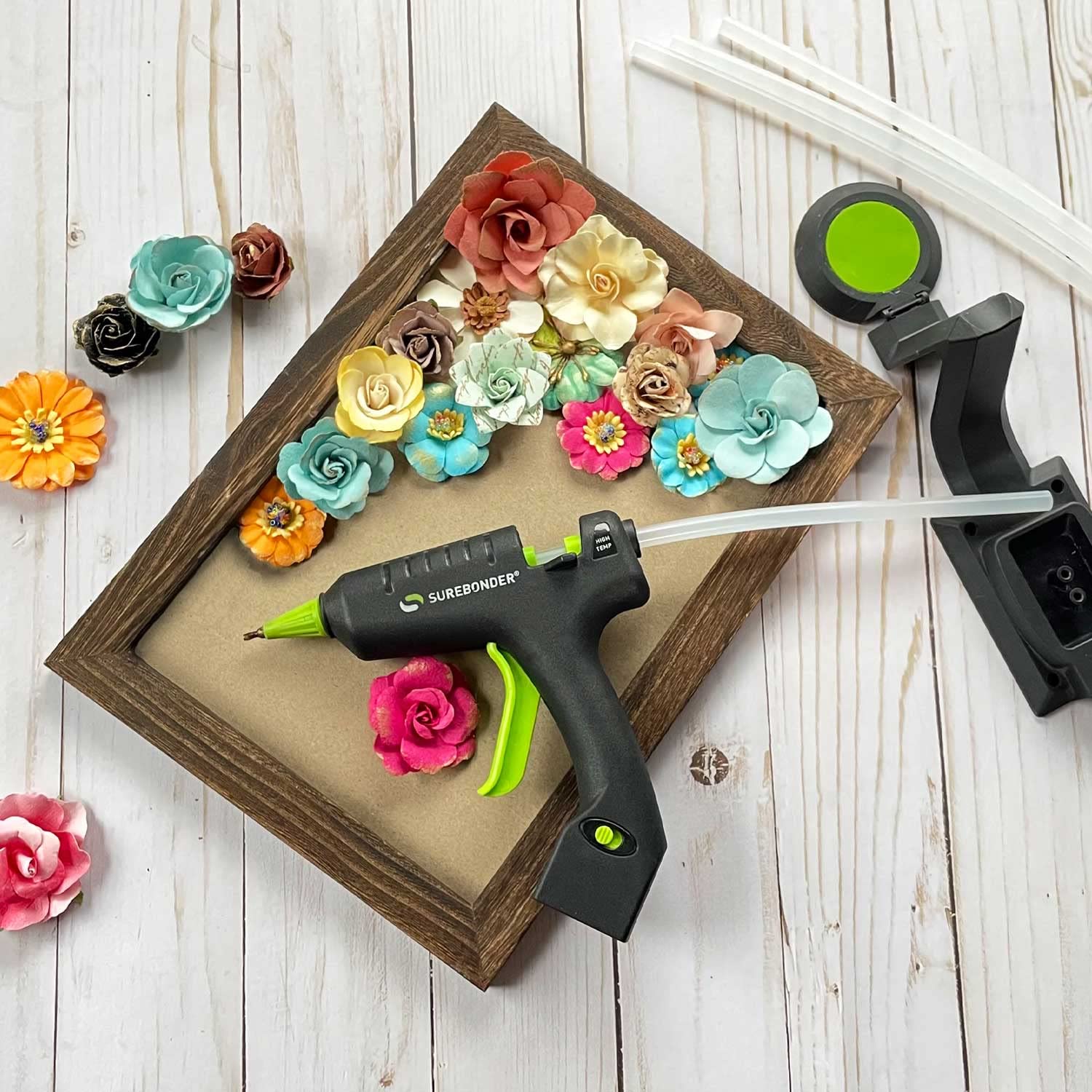 Surebonder Cordless/Corded High-Temperature Mini Hot Glue Gun with Fine Tip for Detailed Crafting and DIY Projects, 20 Watts (CL-195F)