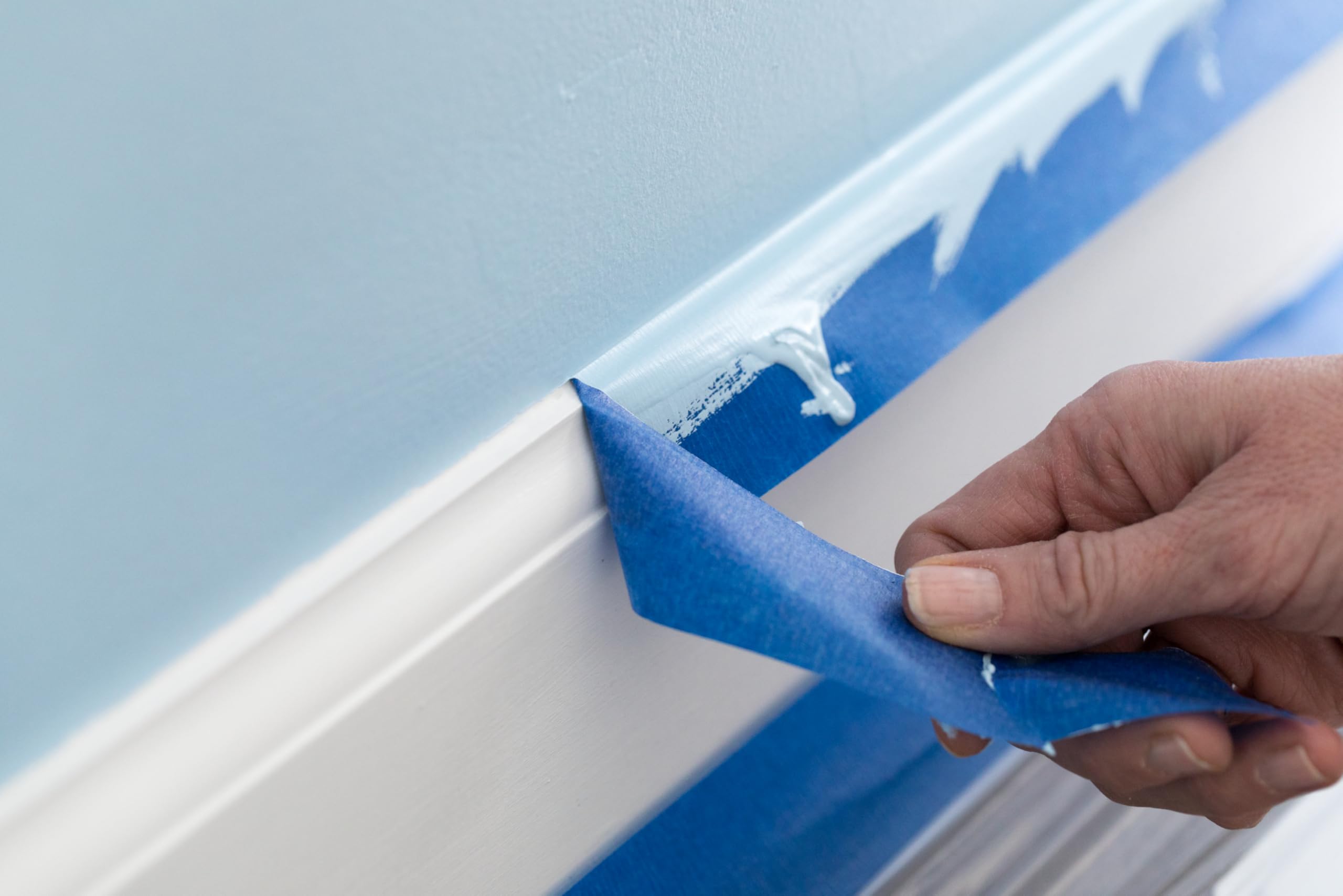 Duck Clean Release Blue Painter's Tape, 2-Inch (1.88-Inch x 60-Yard), Single Roll, 240195