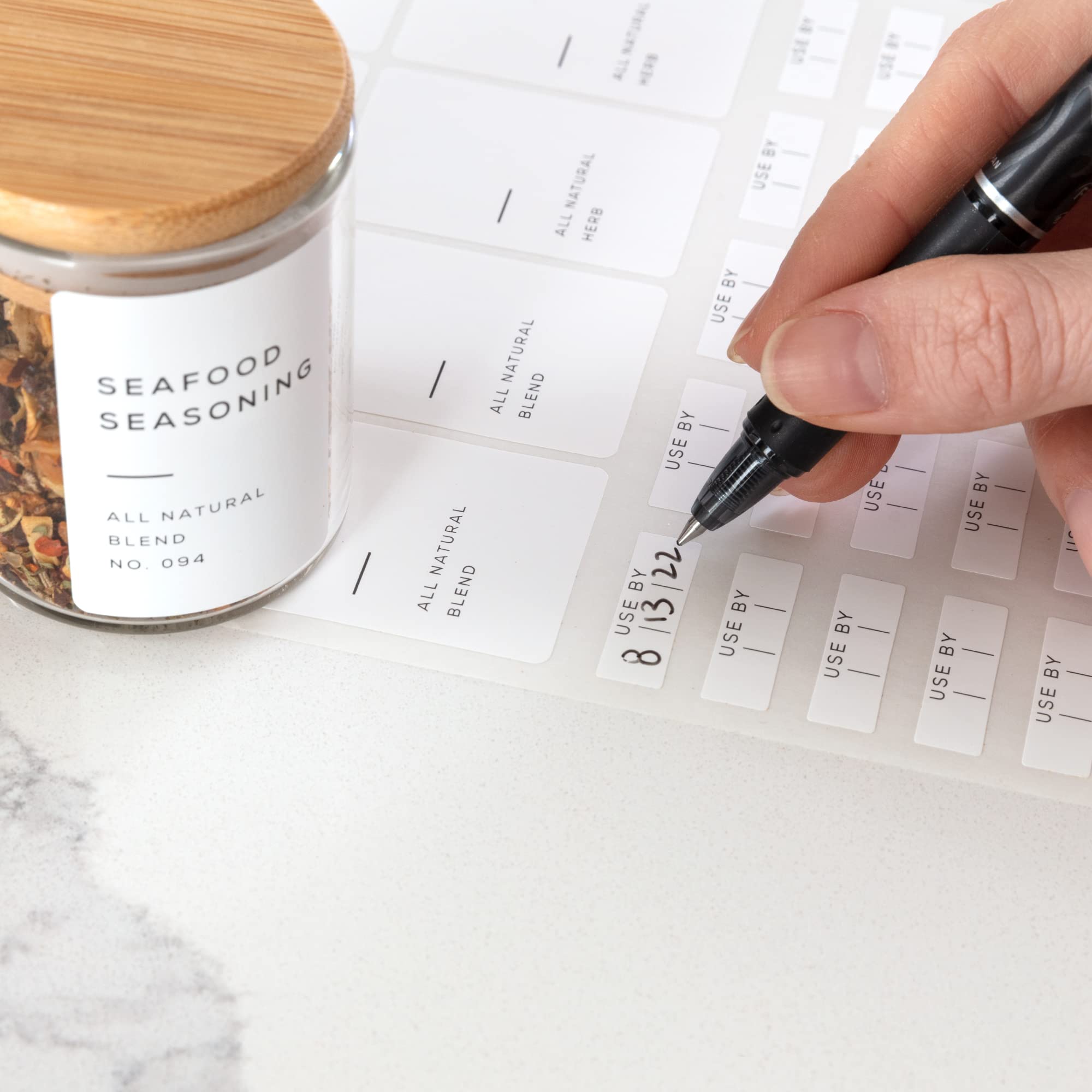 Bloomondo Empty Spice Jars with Label Pack (12x Bamboo Lid Glass Jar). Small 6oz Spice Storage Bottles with 112 Printed Stickers and 48 Writable Pantry Labels for Seasoning Containers