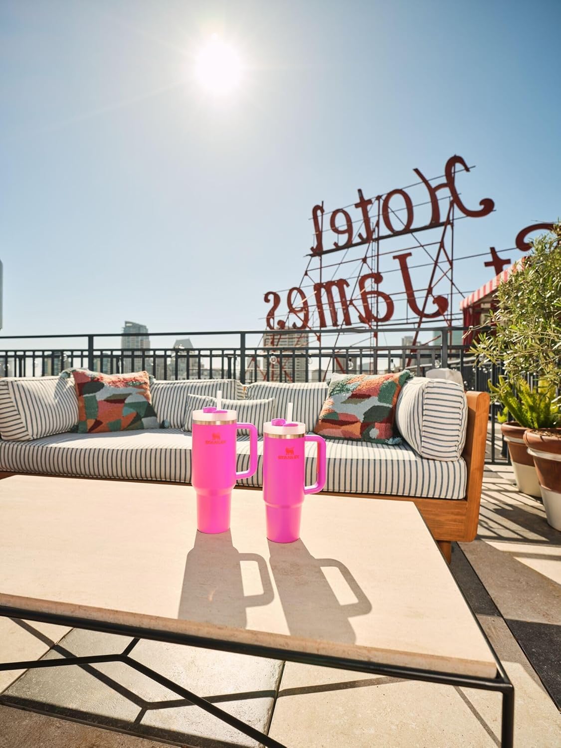 Stanley Quencher H2.0 Tumbler with Handle and Straw 40 oz | Flowstate 3-Position Lid | Cup Holder Compatible for Travel | Insulated Stainless Steel Cup | BPA-Free | Vivid Violet