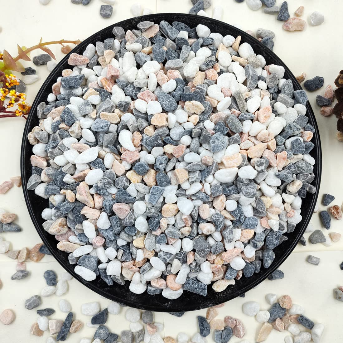 YISZM 2LB Succulent and Cactus Gravel Pebbles, 1/5 Inch Natural Decorative Polished Stones, River Rocks for Vases, Aquariums, Terrarium and Outdoor Gardening, Mixed Color