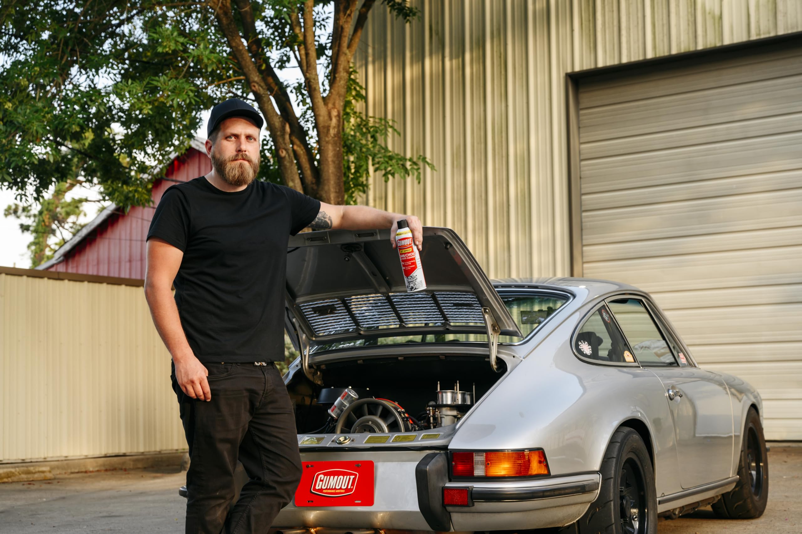 Gumout 800002231 Carb/Choke Carburetor Cleaner Spray, Carb Intake Valve Cleaner, Cleans Gum, Varnish & Dirt Inside & Outside Carburetor Chamber & Prevents Future Build Up Saving on Fuel Economy 14Oz.