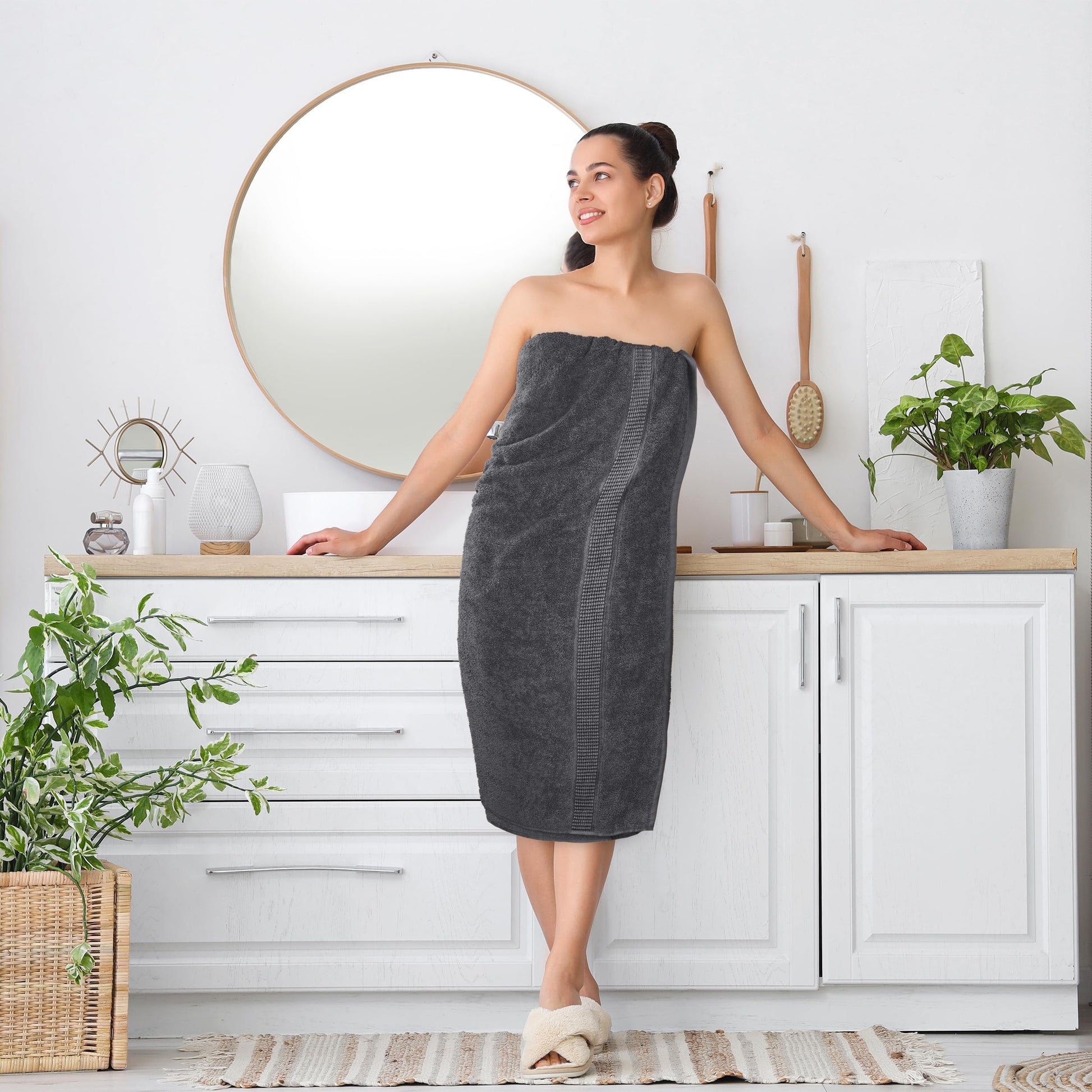 Utopia Towels Luxurious Jumbo Bath Sheet 2 Piece, 600 GSM, 35 by 70 Inches, 100% Ring Spun Cotton, Highly Absorbent and Quick Dry Extra Large Bath Towel, Super Soft Towel, Grey