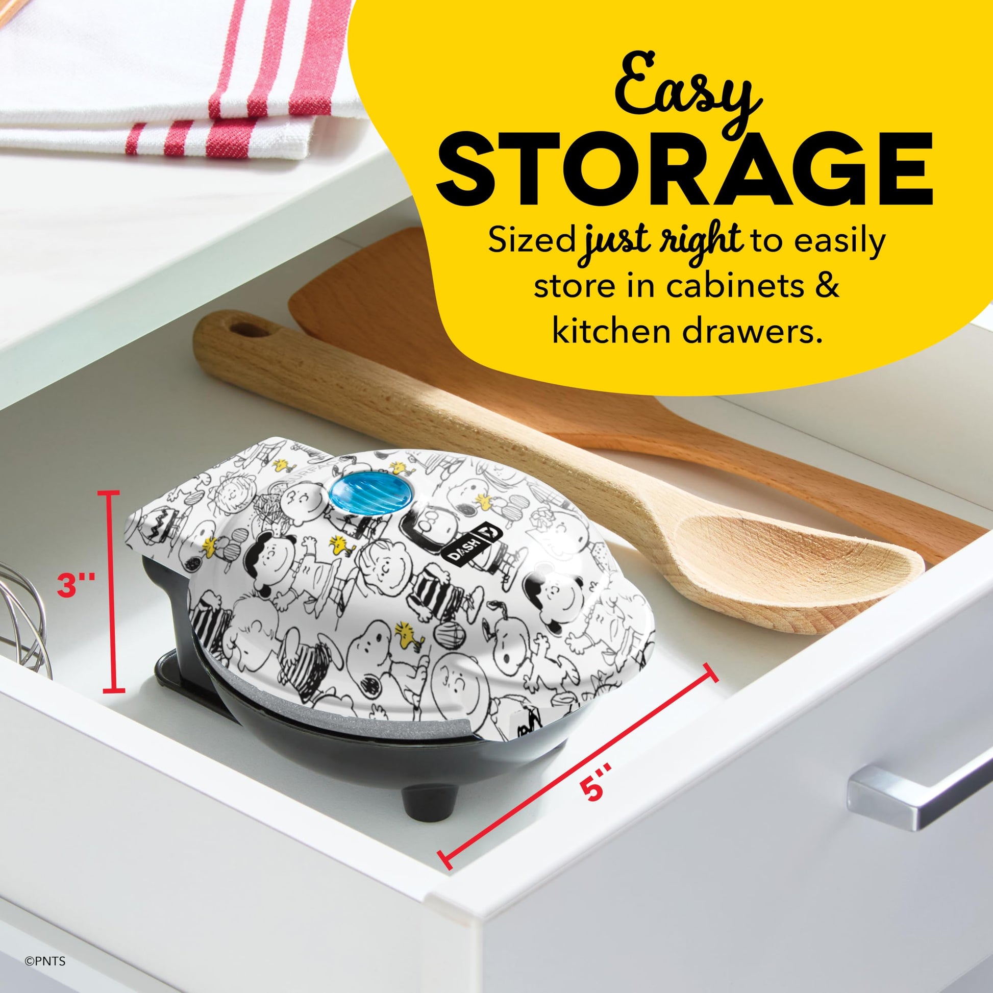 Peanuts x Dash Mini Waffle Maker