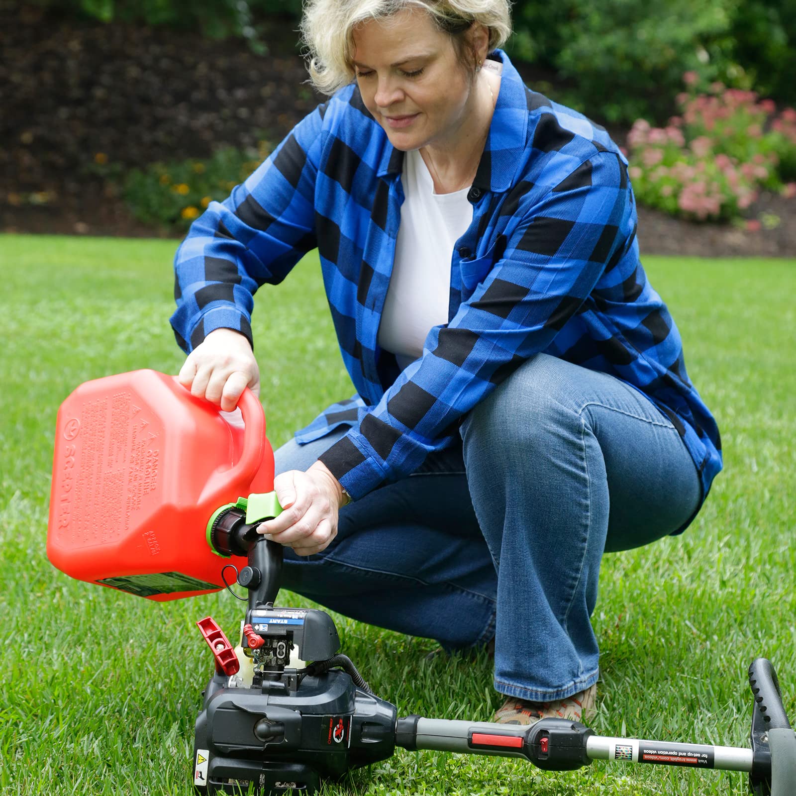 Scepter FR1G252 Fuel Container with Spill Proof Smart Control Spout with Bonus Spout Extender, Red Gas Can, 2 Gallon