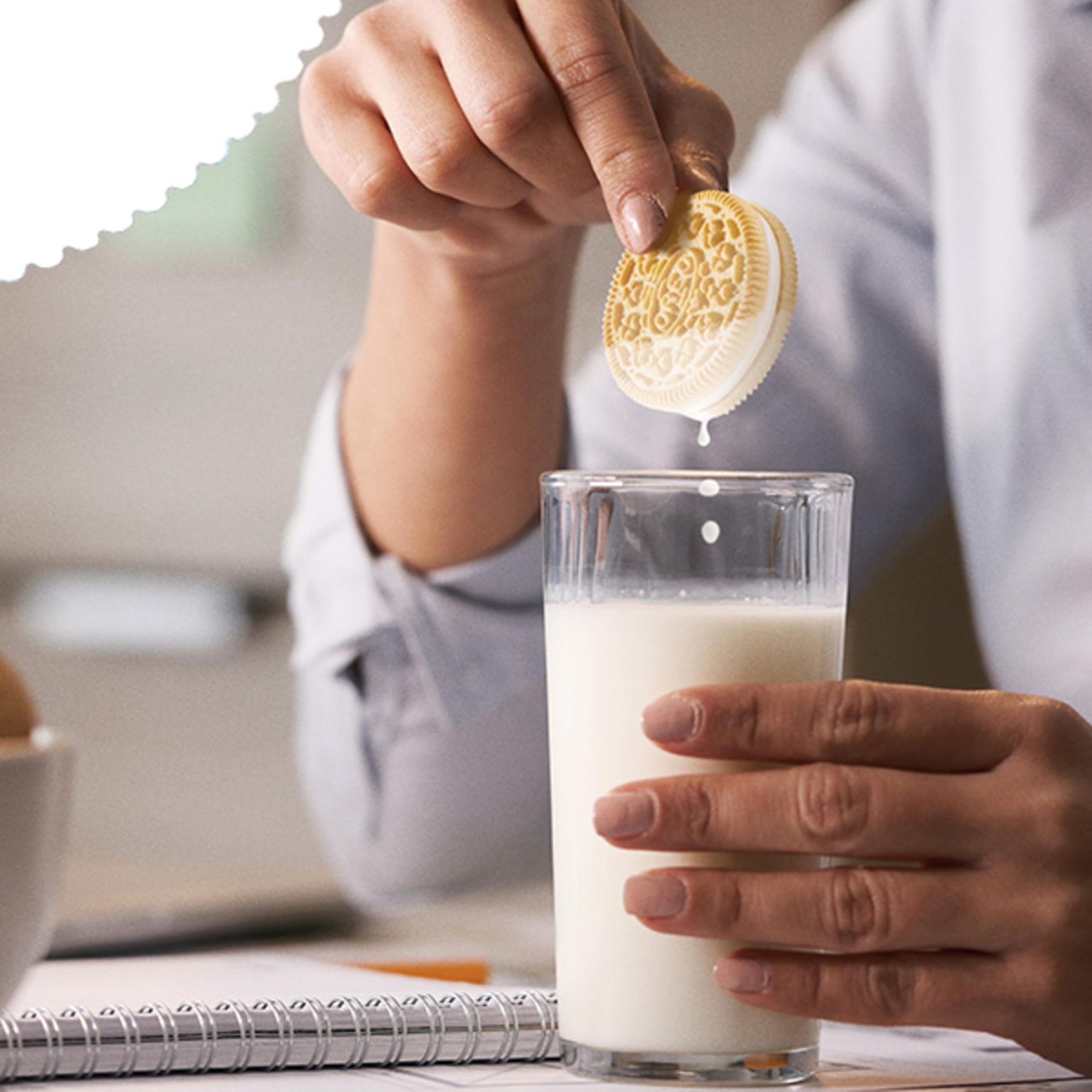 Nabisco Sweet Treats Cookie Variety Pack OREO, OREO Golden & CHIPS AHOY!, School Snacks, 30 Snack Packs (2 Cookies Per Pack)