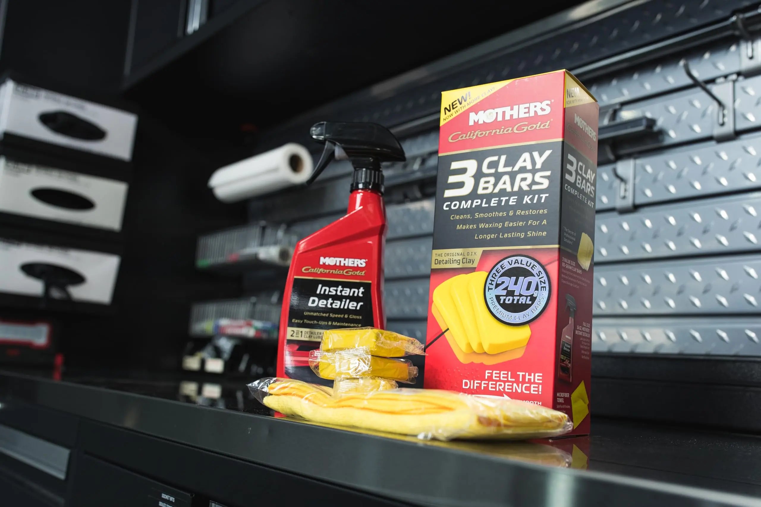 Mothers 07240 California Gold Clay Bar System