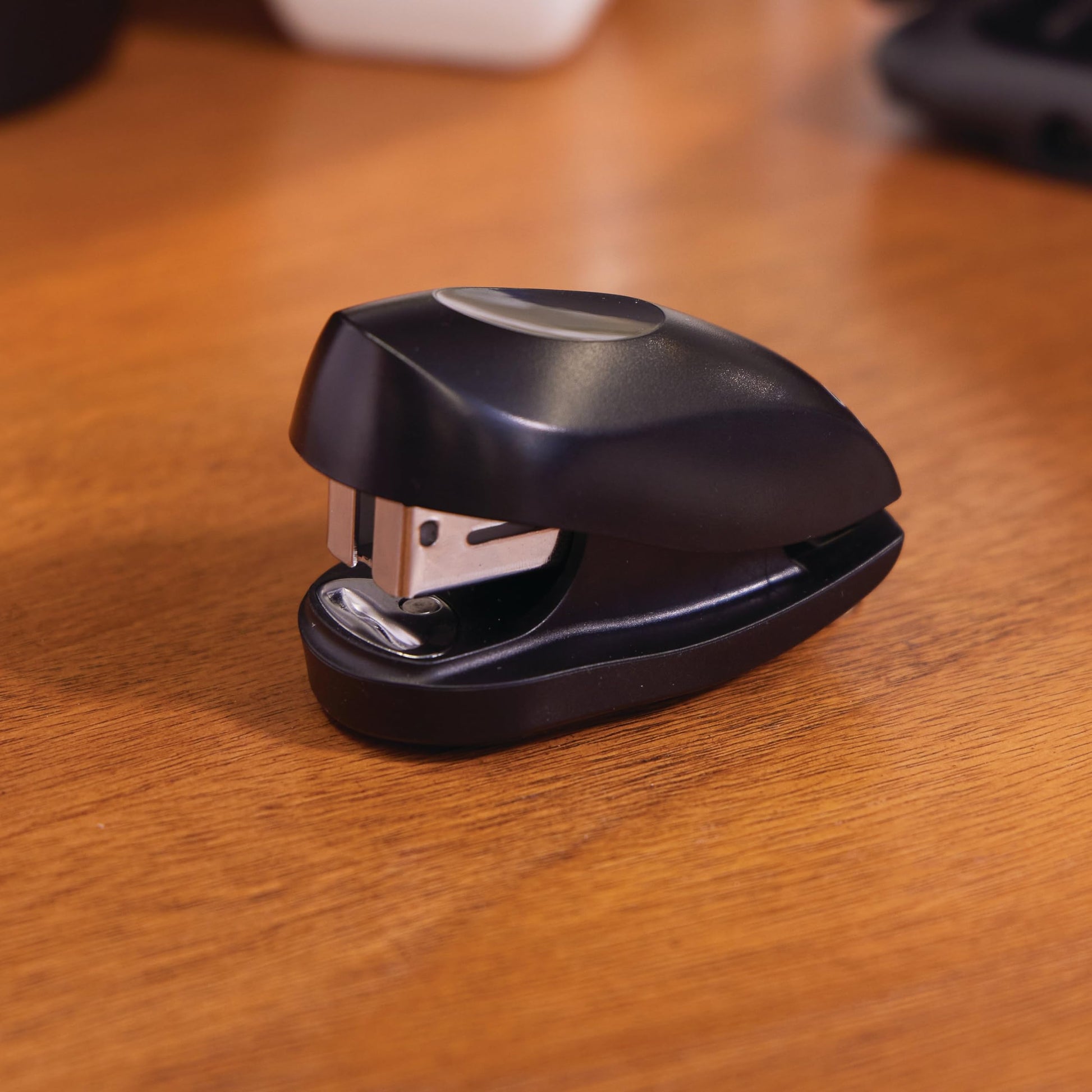 Swingline Tot Mini Stapler, 12 Sheet Capacity, Jam Free, includes 1000 Staples and Built-In Staple Remover, Black (79171)