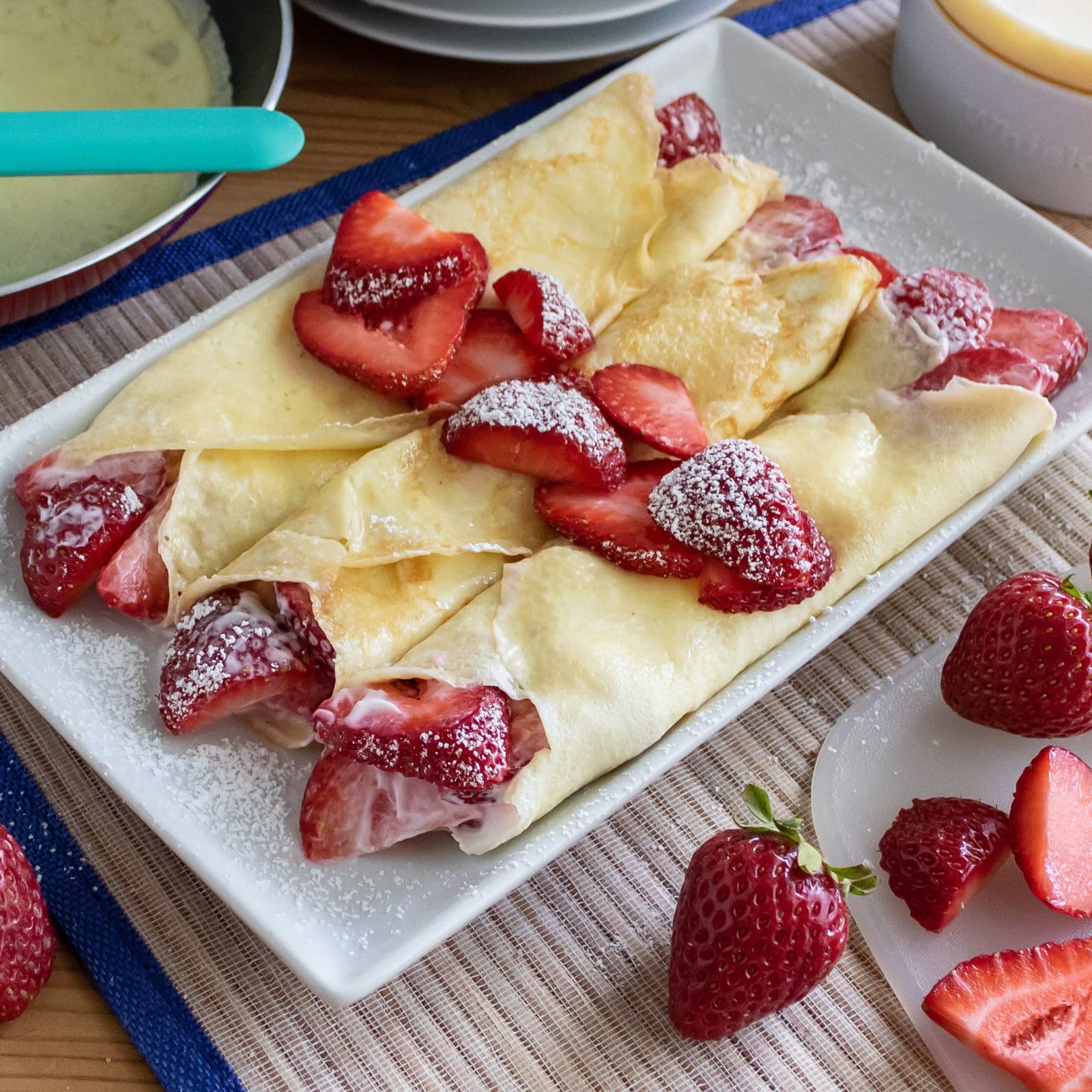 Pancake Batter Dispenser, Pancake Mix Dispenser with Whisk Ball and Stand Base, Pancake Batter Mixer with BlenderBall for Pancakes, Crepes, Waffle, Muffins, Qatayef, Cupcakes, and more