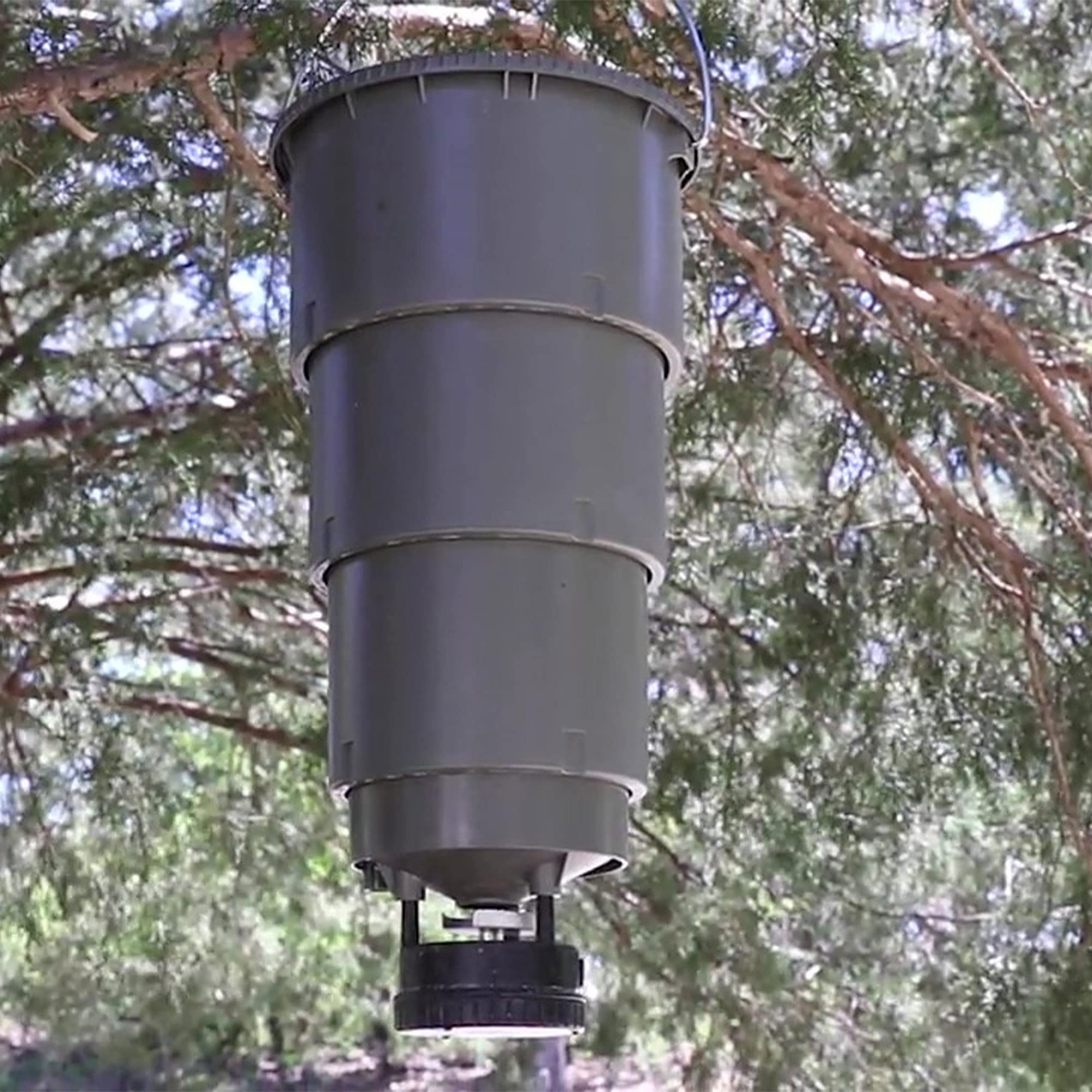 Moultrie 5-Gallon All-in-One Hanging Deer Feeder