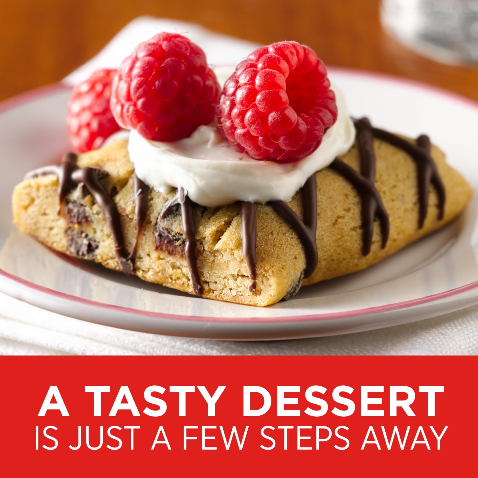 Fiber One 70 Calorie Brownies, Chocolate Chip Cookie Snack Bars, 2g Sugar, Value Pack, 12 Ct, 10.6 oz