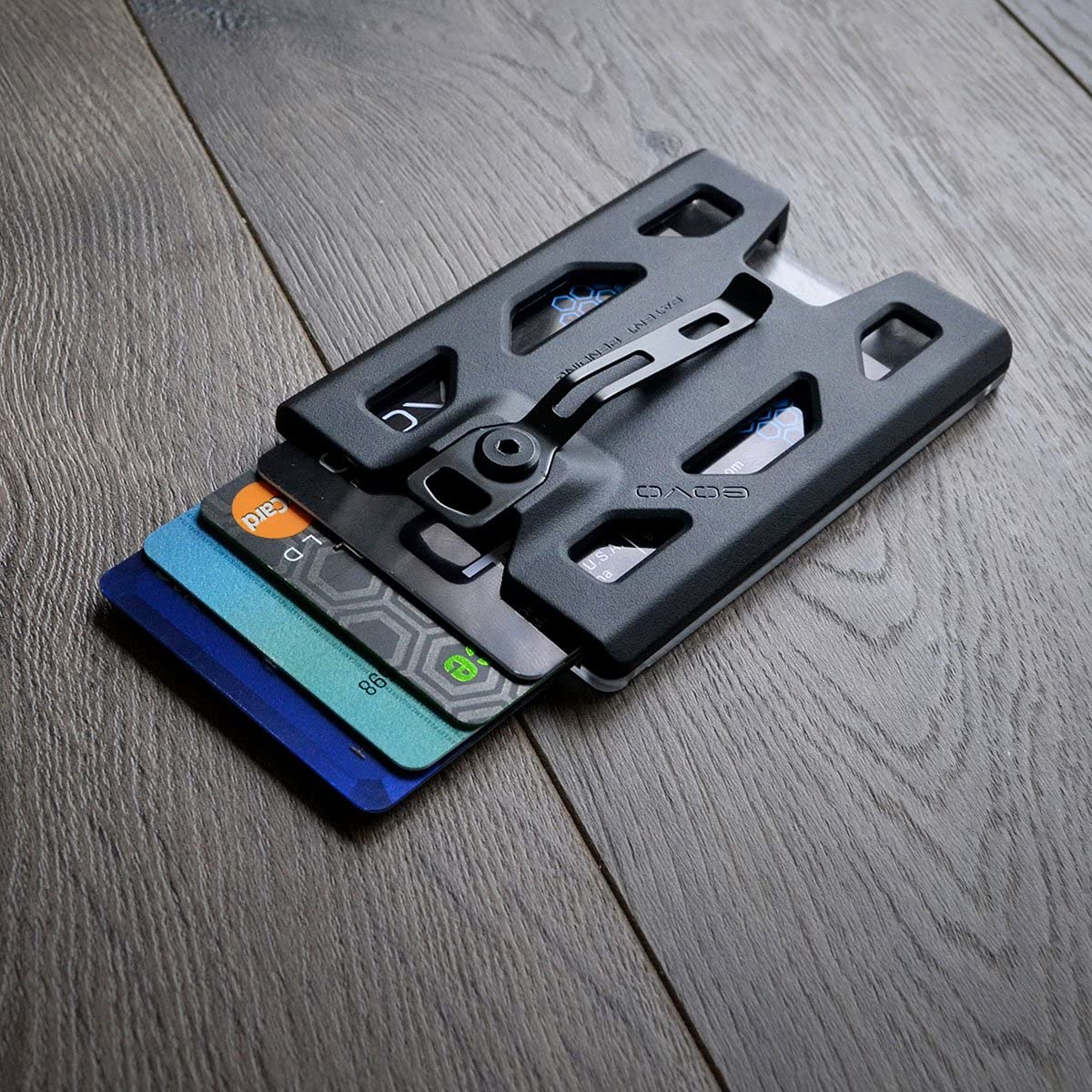 GOVO T4 Badge Holder/Wallet - Durable Polycarbonate ID/Credit Holder with Metal Clip and 4 Cards Slot (Holds 1to 4 Cards) Black