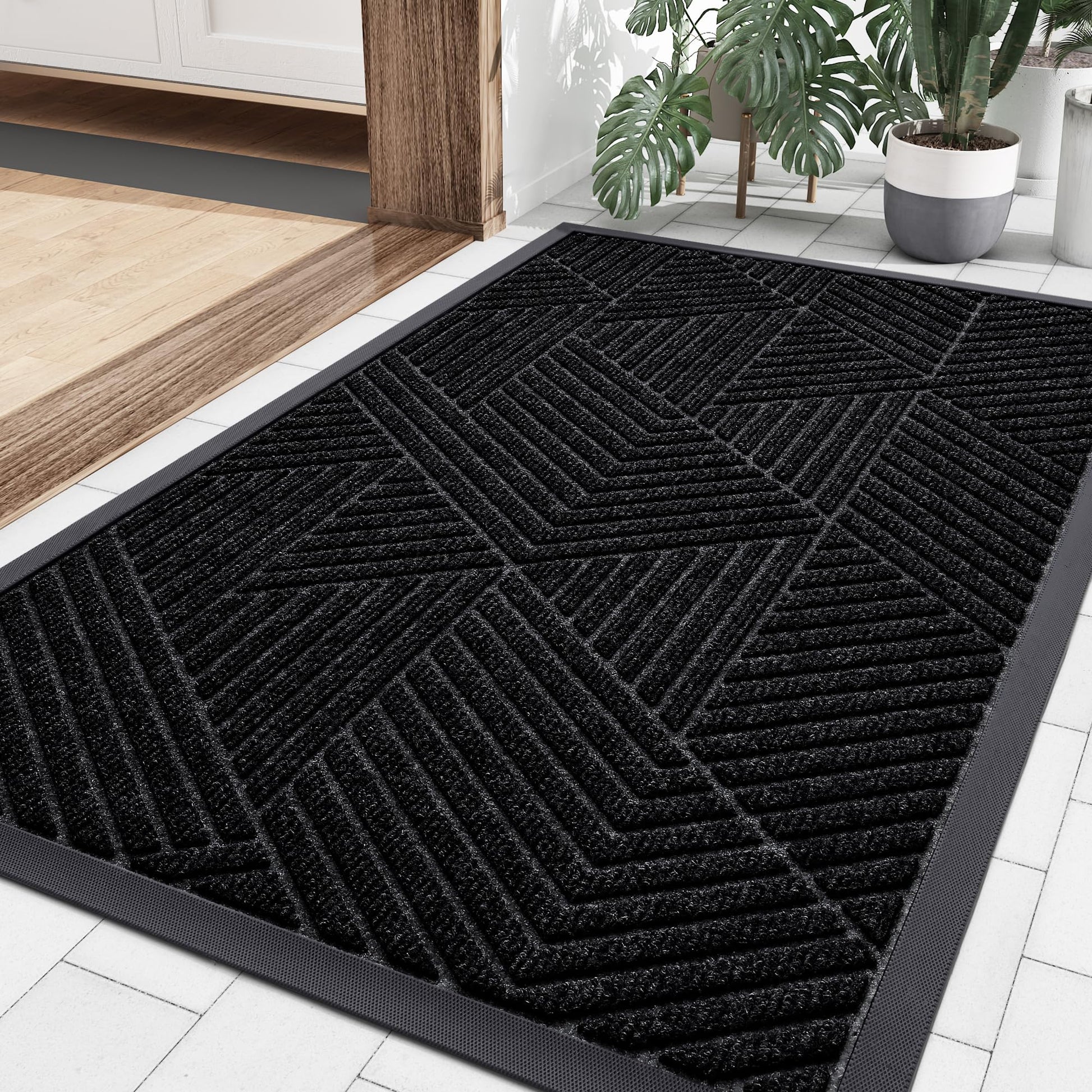 Smiry Front Door Mat Outside Entrance, Heavy Duty Sturdy Natural Rubber Doormat, Trap Dirt and Moisture, Easy Clean Low Profile Welcome Floor Mats for Indoor Outdoor Entry, 29.5x17 Inch, Black